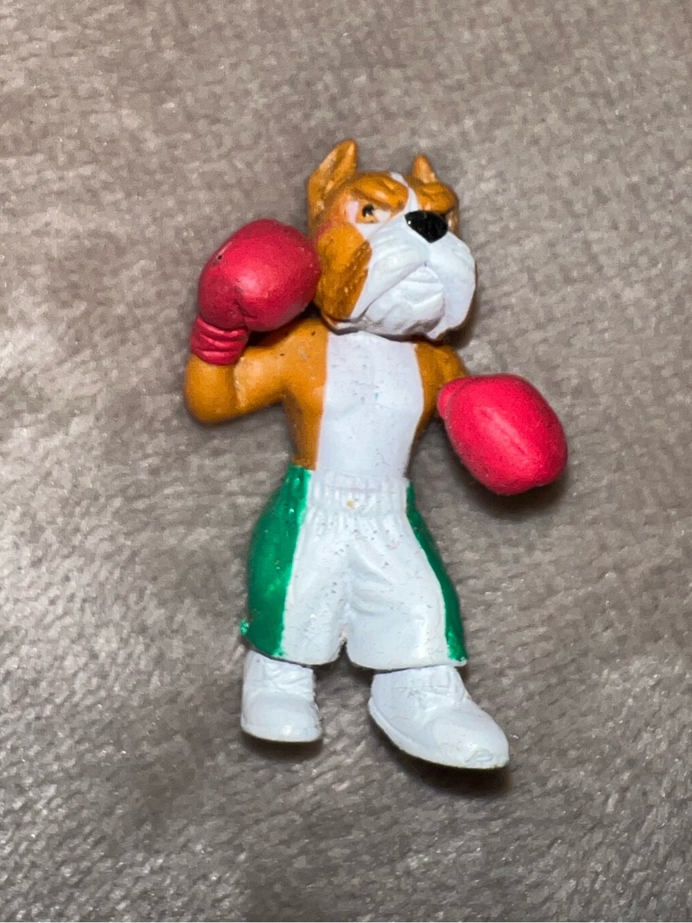 NEIGHBORHOOD RASCALS Urban Animal Figure Figurine Rocs the Boxer Diorama Homies